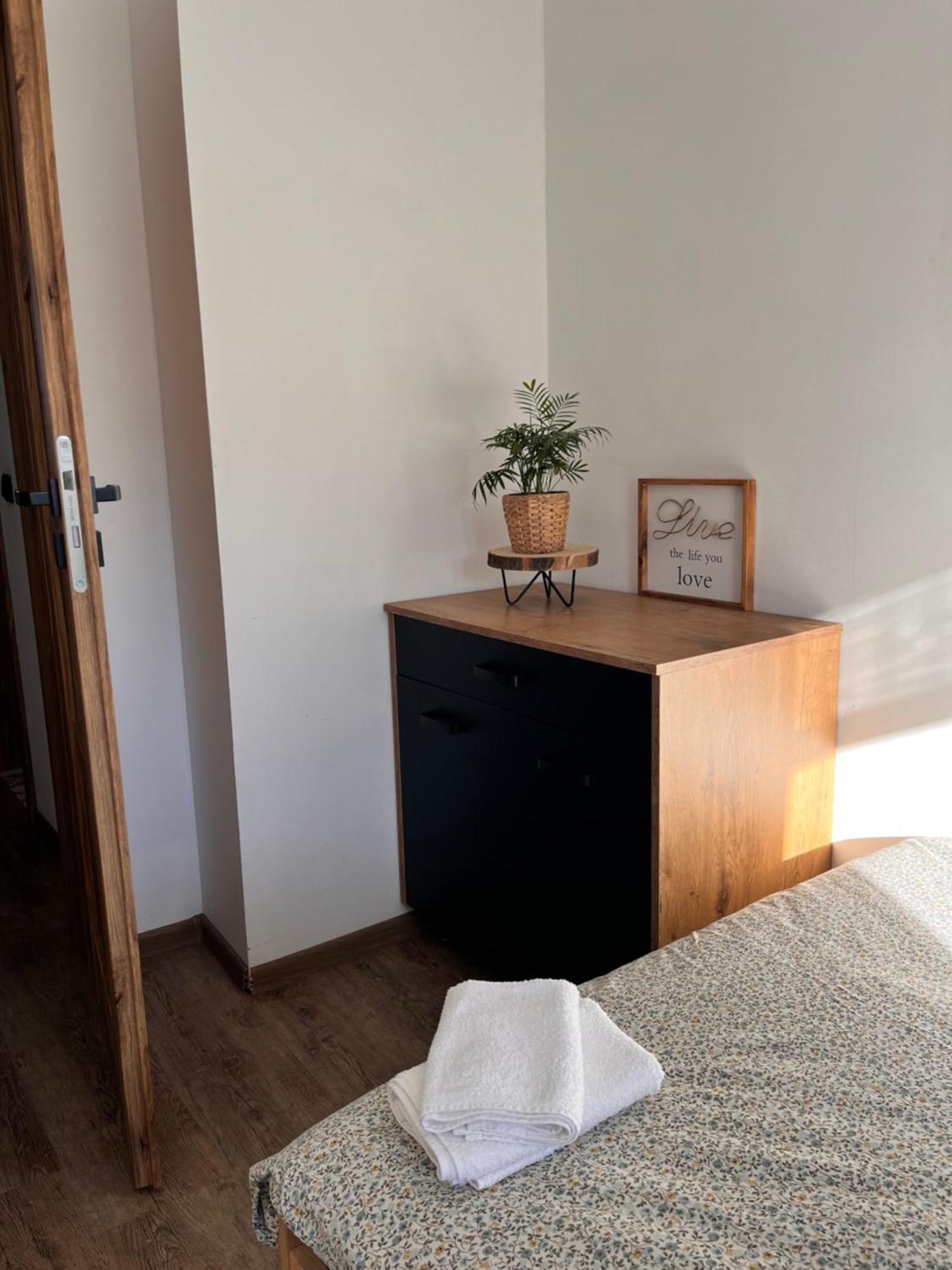 Apartament Numer 1, Dwie Sypialnie Dwa Lozka Orzysz Dış mekan fotoğraf